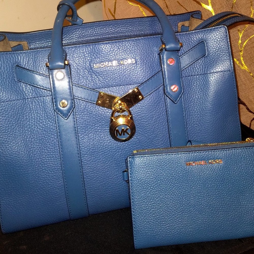 Michael Kors Hamilton Pebbled Leather Blue Satchel